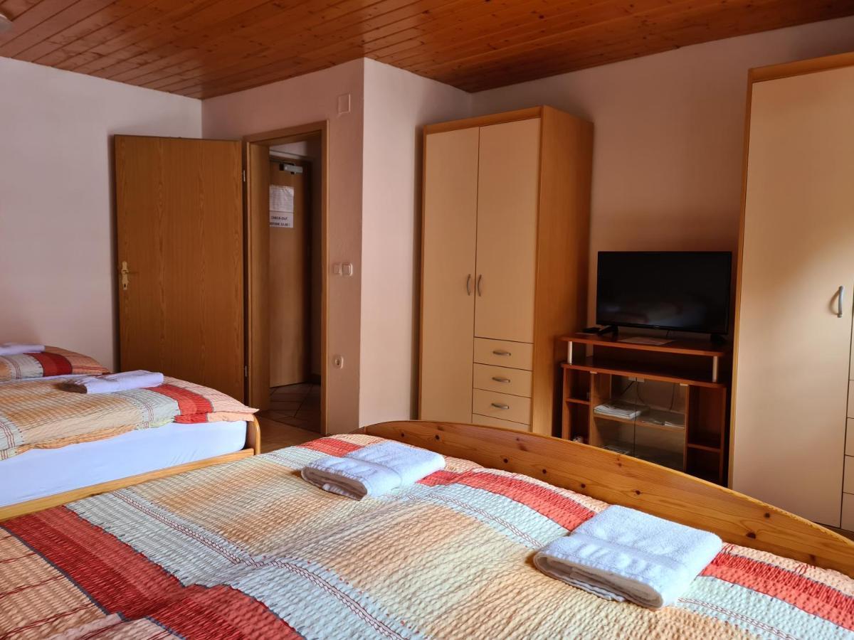 Apartmaji Mezan Apartment Bled Bagian luar foto