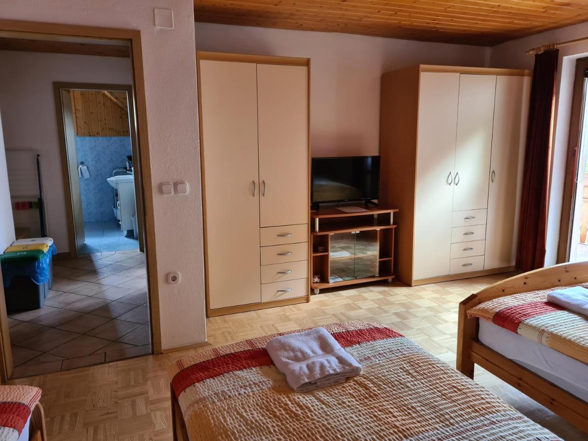 Apartmaji Mezan Apartment Bled Bagian luar foto