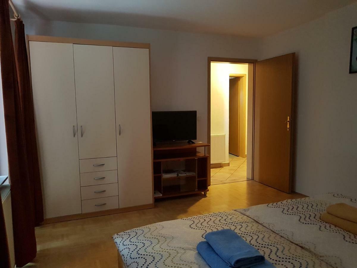 Apartmaji Mezan Apartment Bled Bagian luar foto