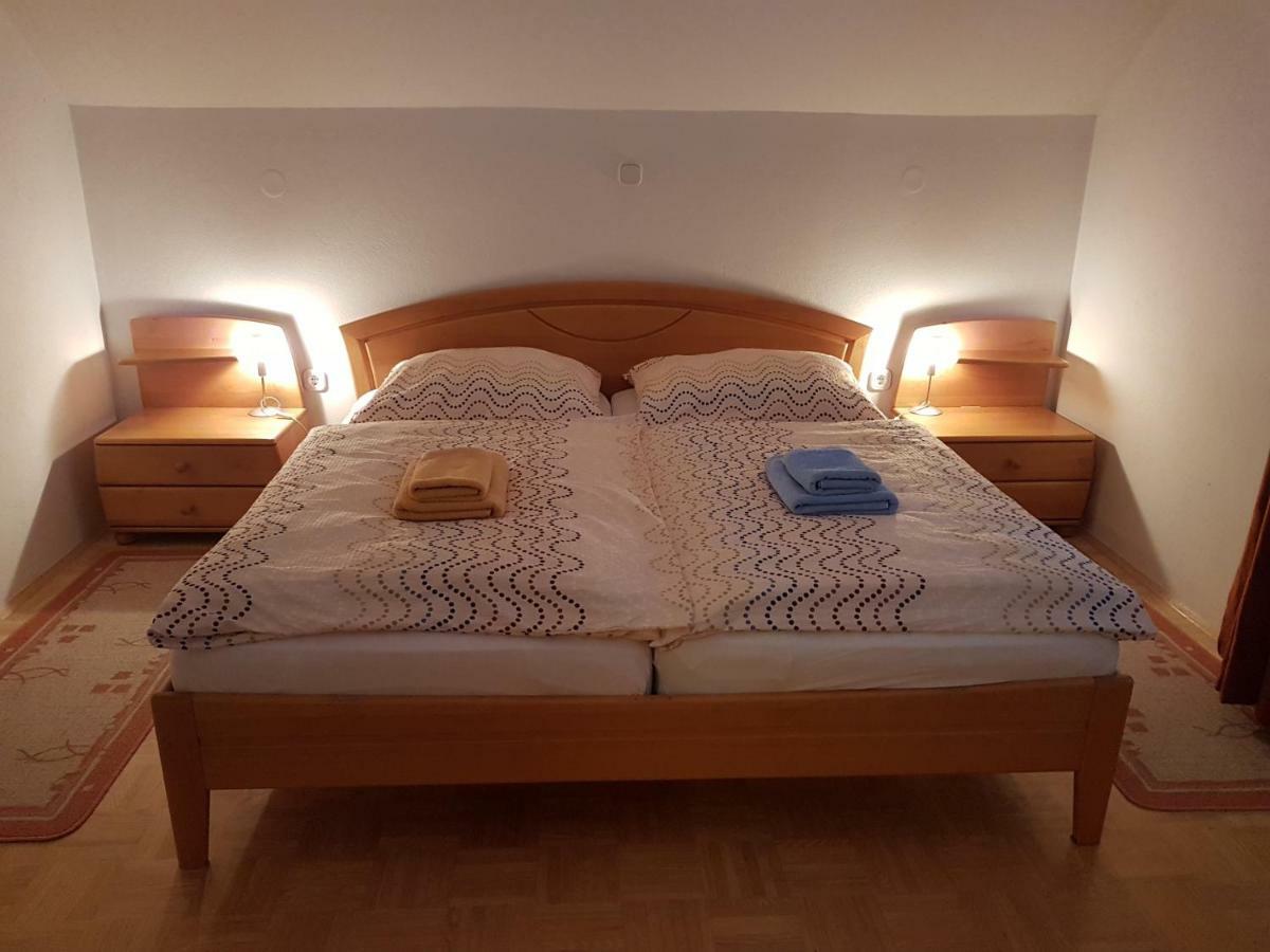 Apartmaji Mezan Apartment Bled Bagian luar foto